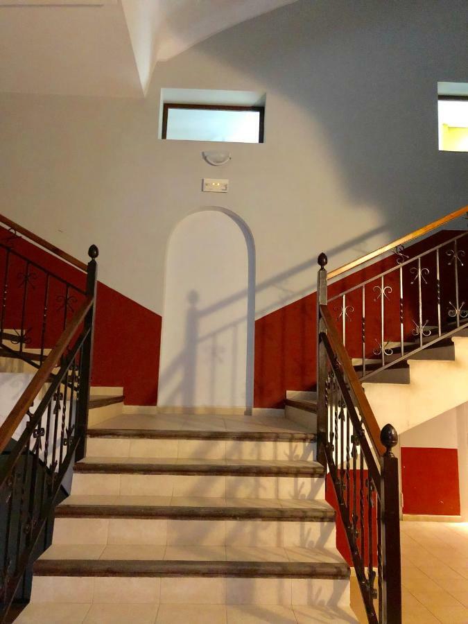 Oupen De Dor - Virgenes El Pilar Apartment Zaragoza Exterior photo